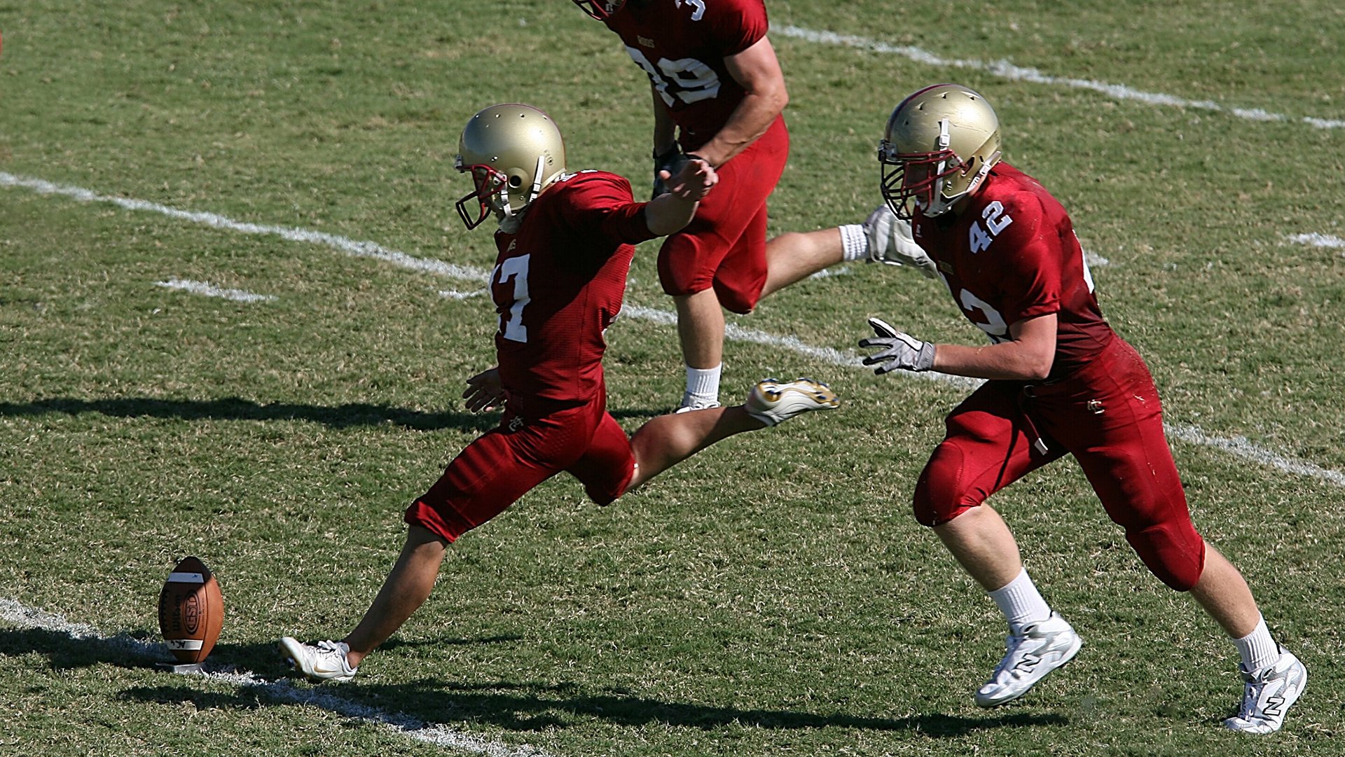“马科斯·梅特罗的精湛技术与领导能力，帮助阿根廷美洲狮队成为新一代强队”